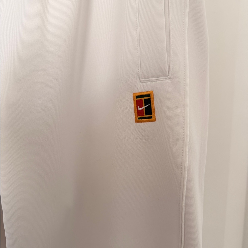 Nike Vintage Court Legacy White Tennis Pants - Picture 3 of 4